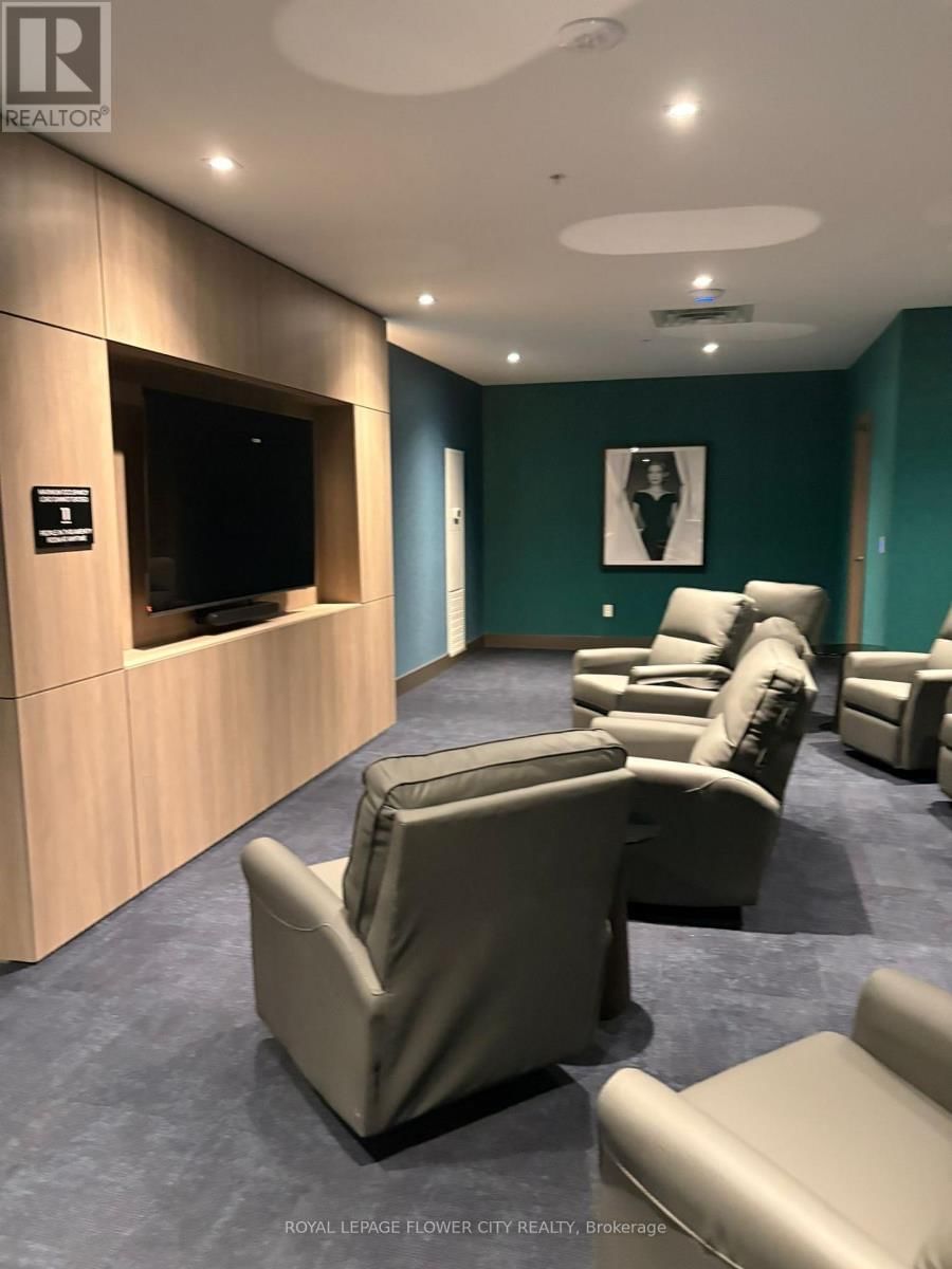 2714 - 75 JAMES STREET Image 12