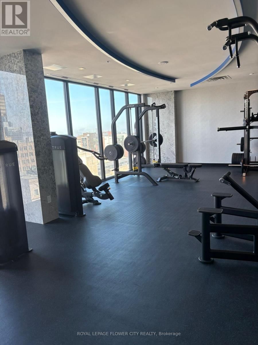 2714 - 75 JAMES STREET Image 2