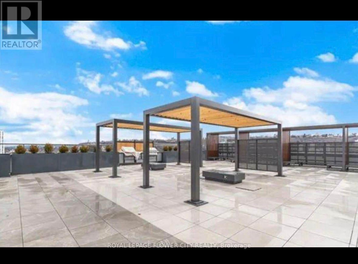 2714 - 75 JAMES STREET Image 3