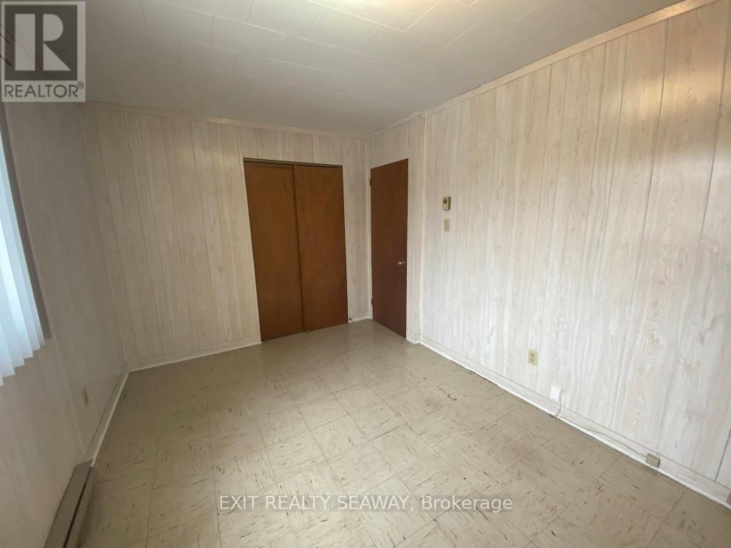 1311 WALTON STREET Image 12