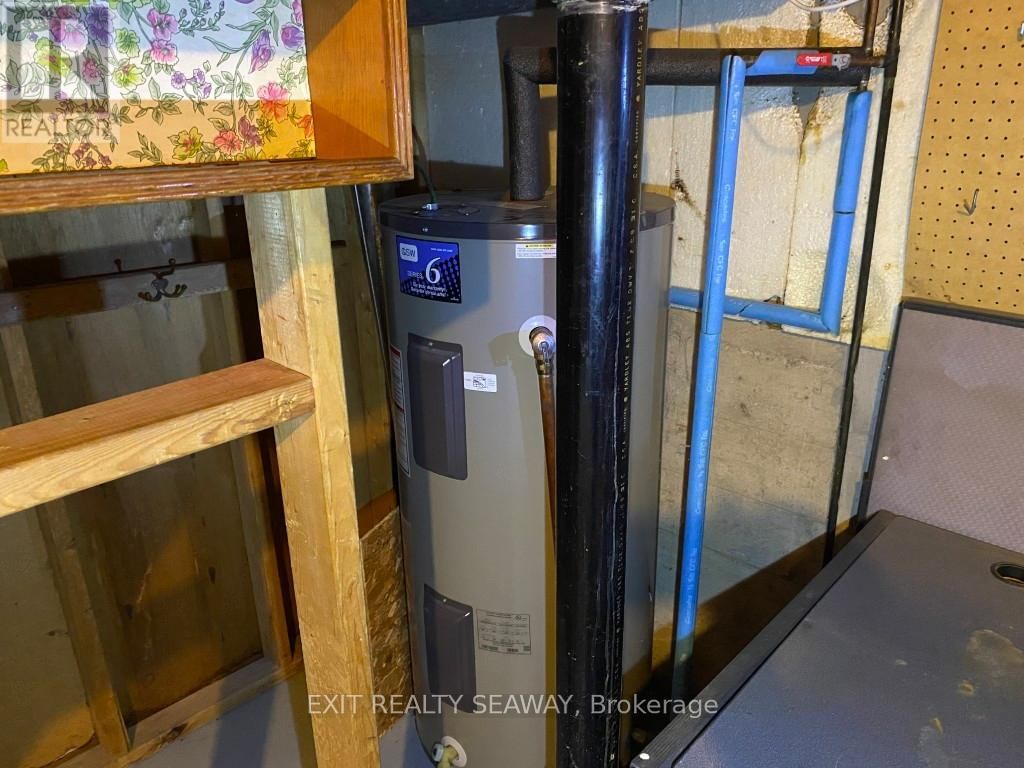 1311 WALTON STREET Image 28