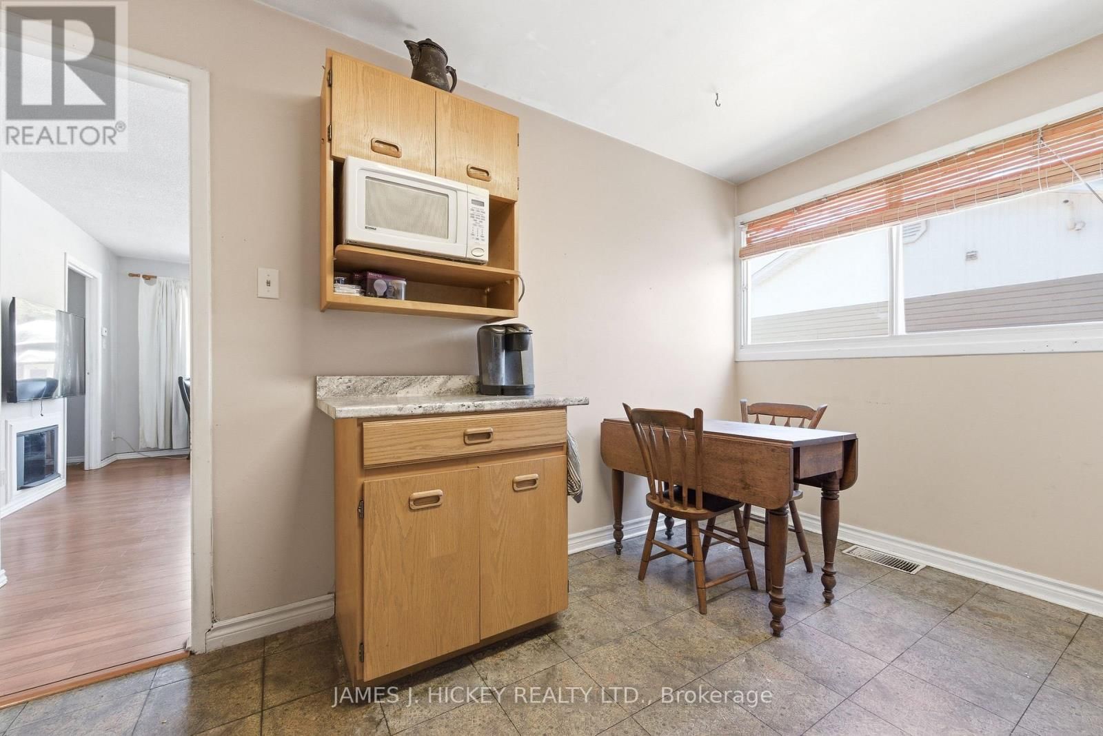 38 BEACH AVENUE Image 14