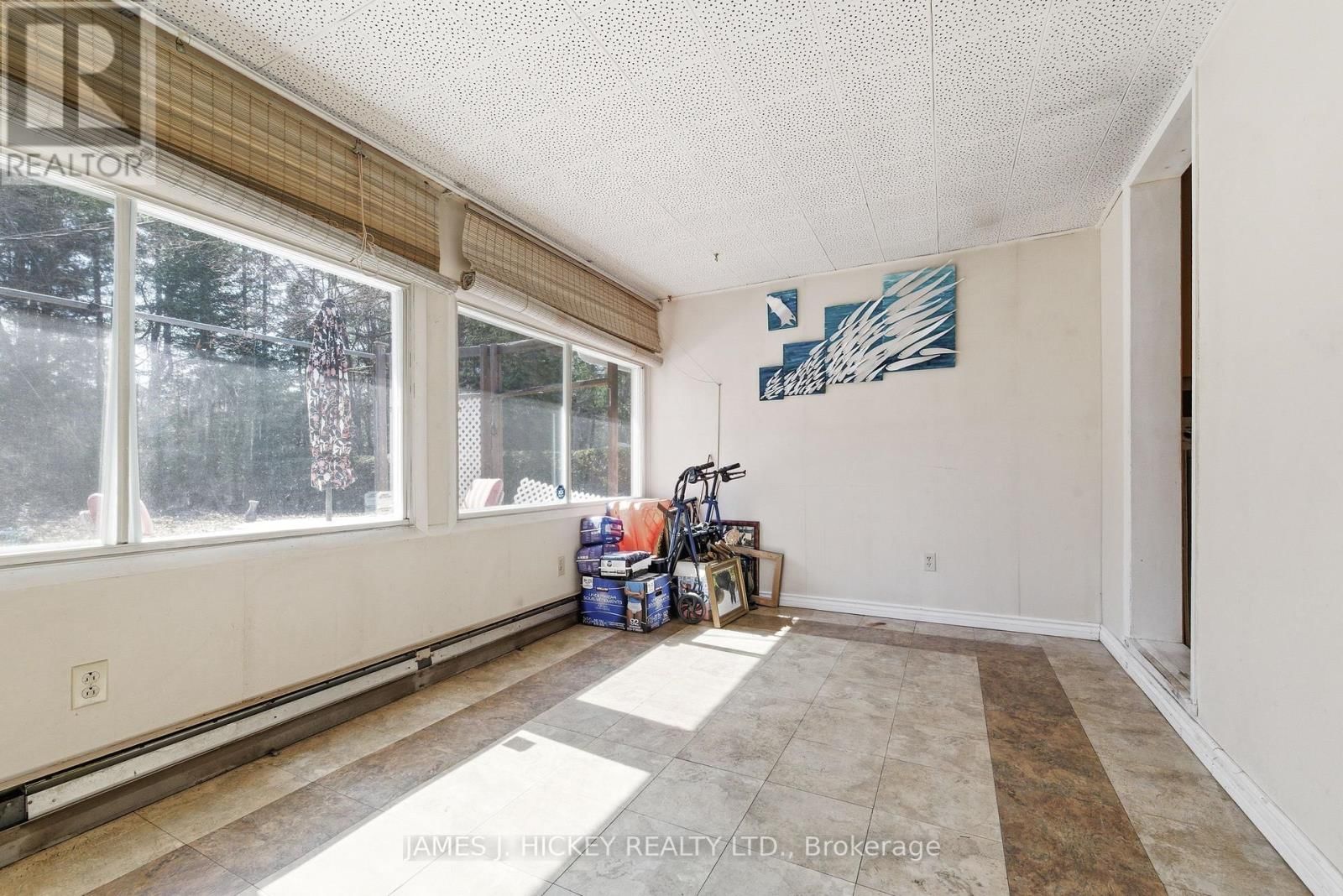 38 BEACH AVENUE Image 17