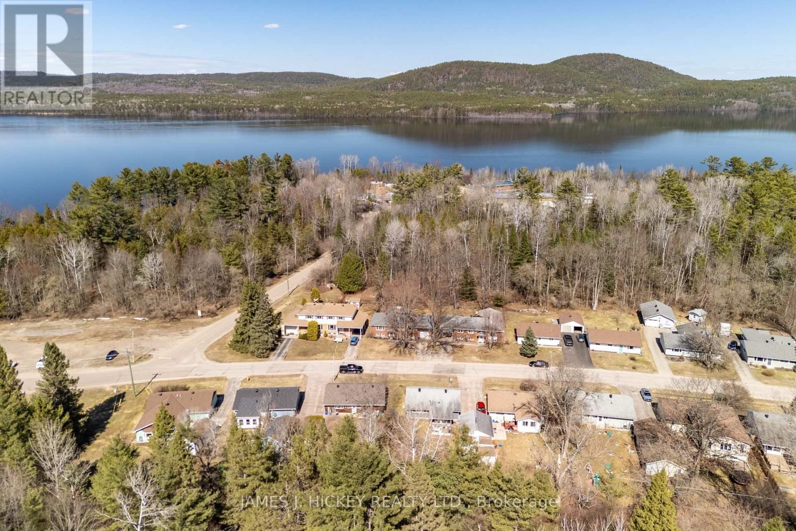 38 BEACH AVENUE Image 28