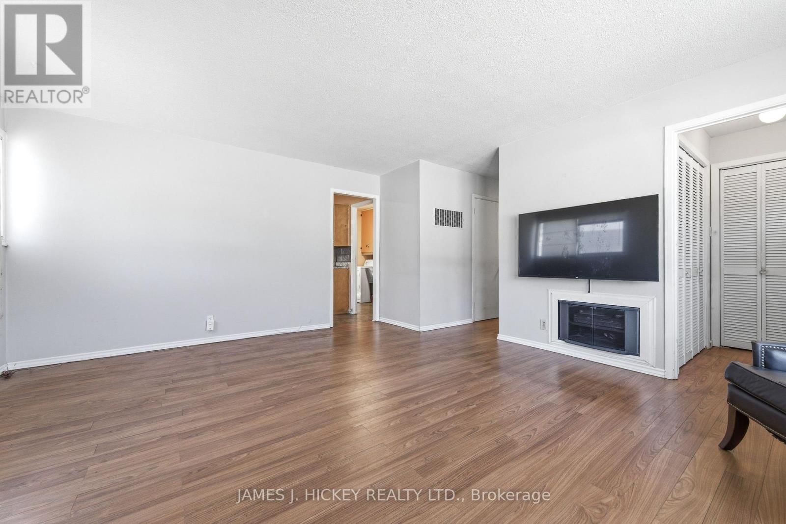 38 BEACH AVENUE Image 5