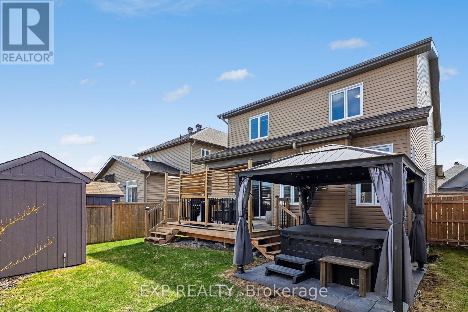 860 OAT STRAW WAY Image 30