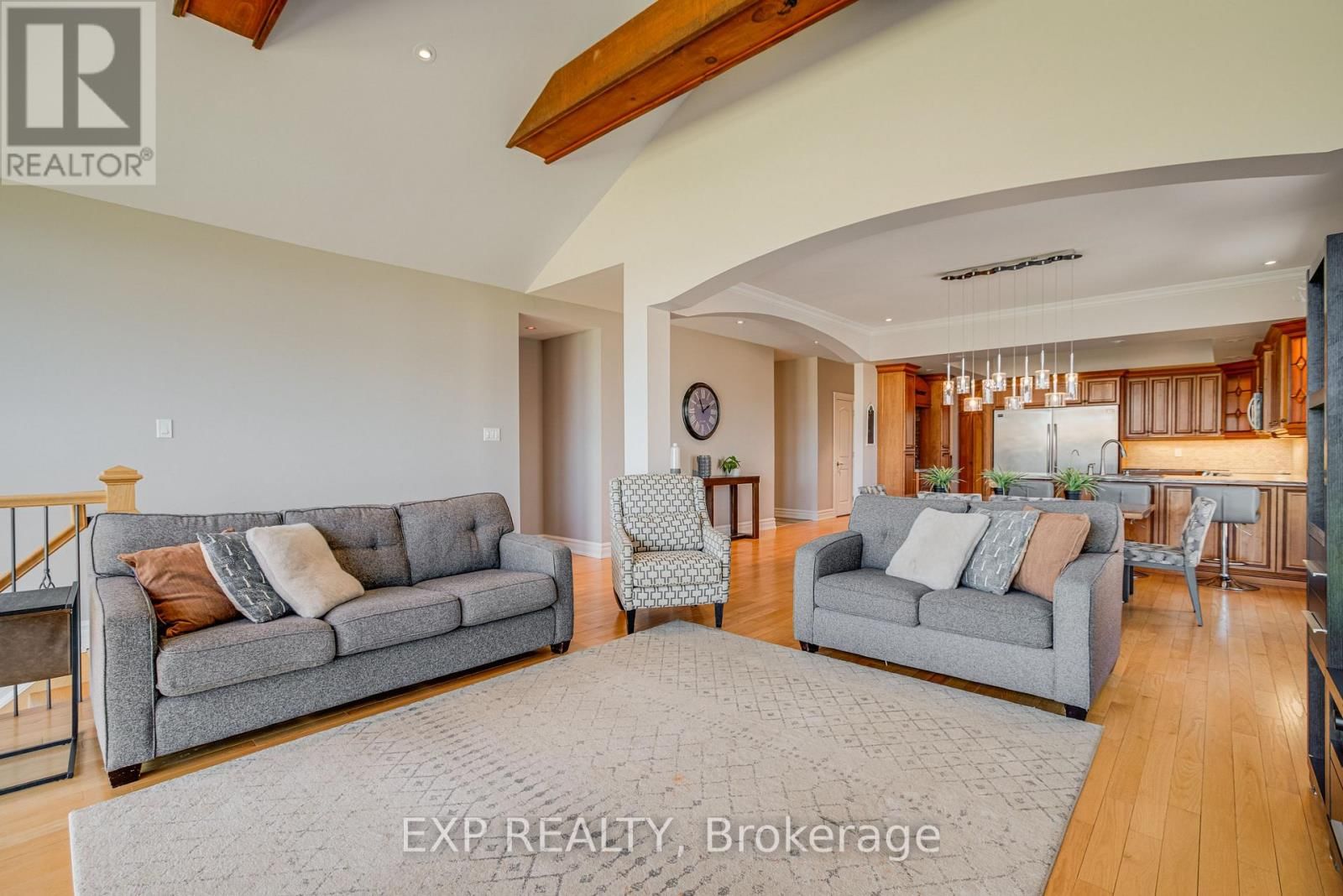 47 BEAVER LANE Image 13