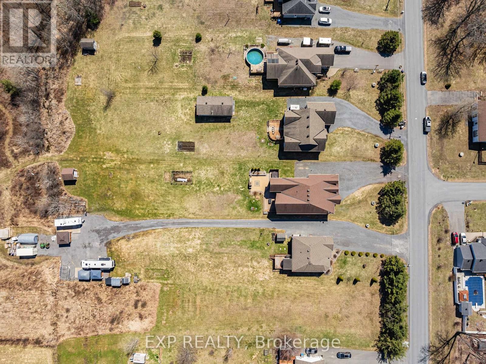 47 BEAVER LANE Image 44