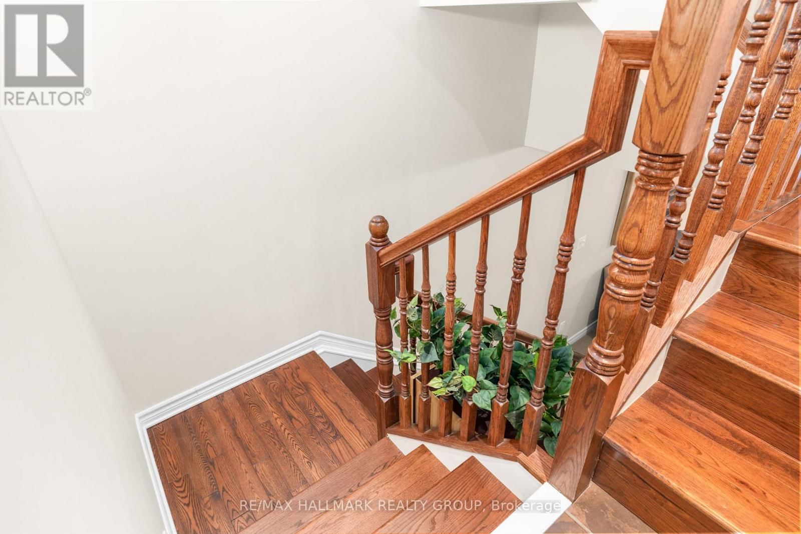 548 LANGELIER AVENUE Image 17