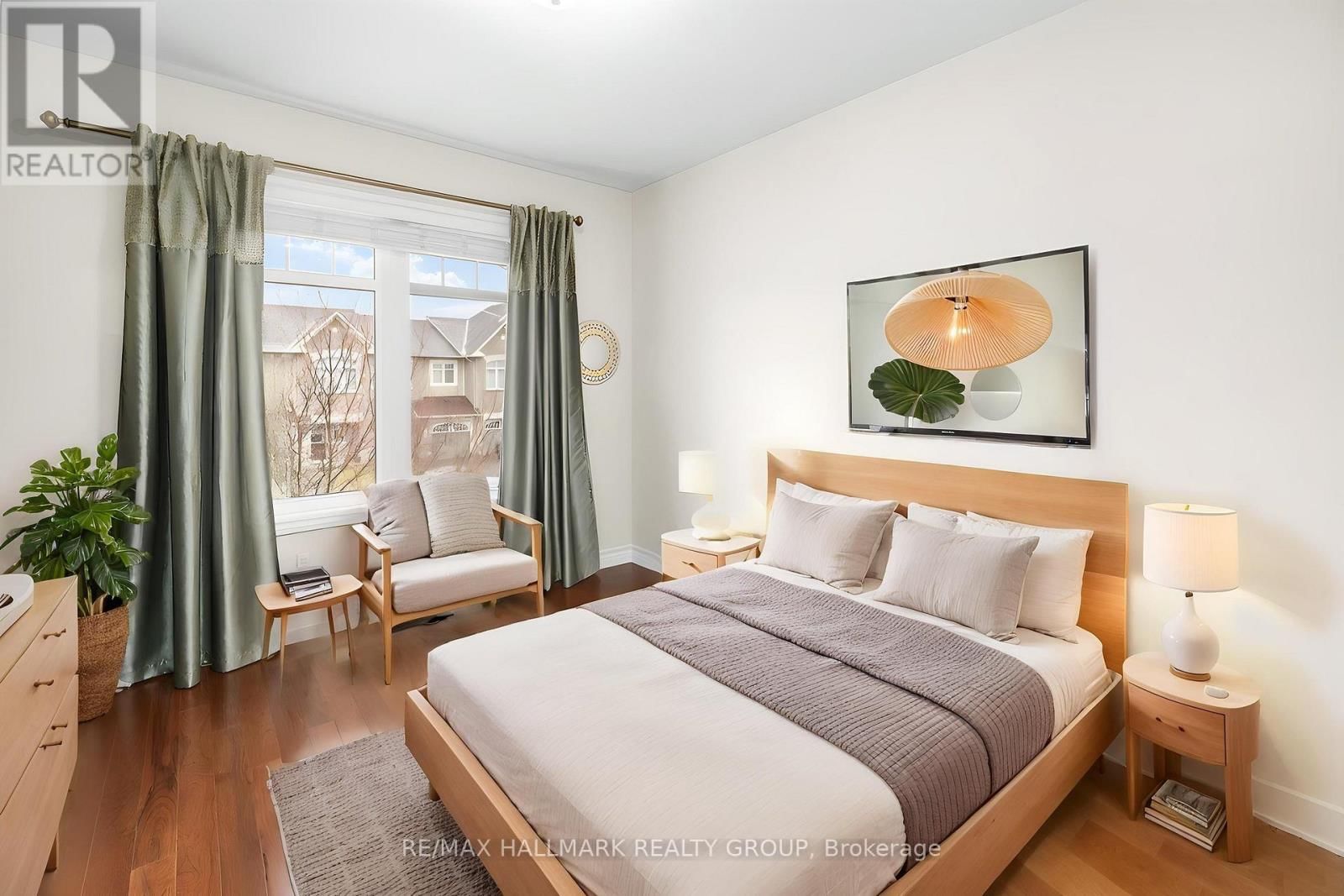 548 LANGELIER AVENUE Image 25