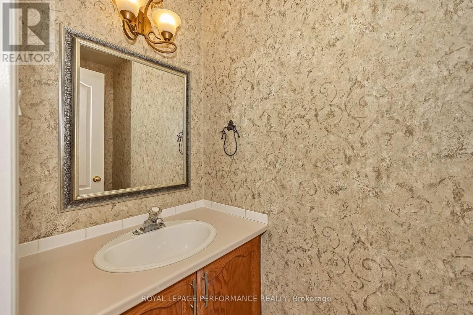 2023 ROLLING BROOK DRIVE Image 15