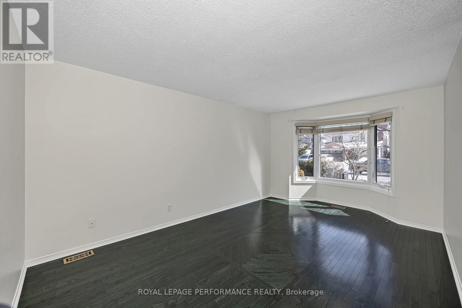 2023 ROLLING BROOK DRIVE Image 3