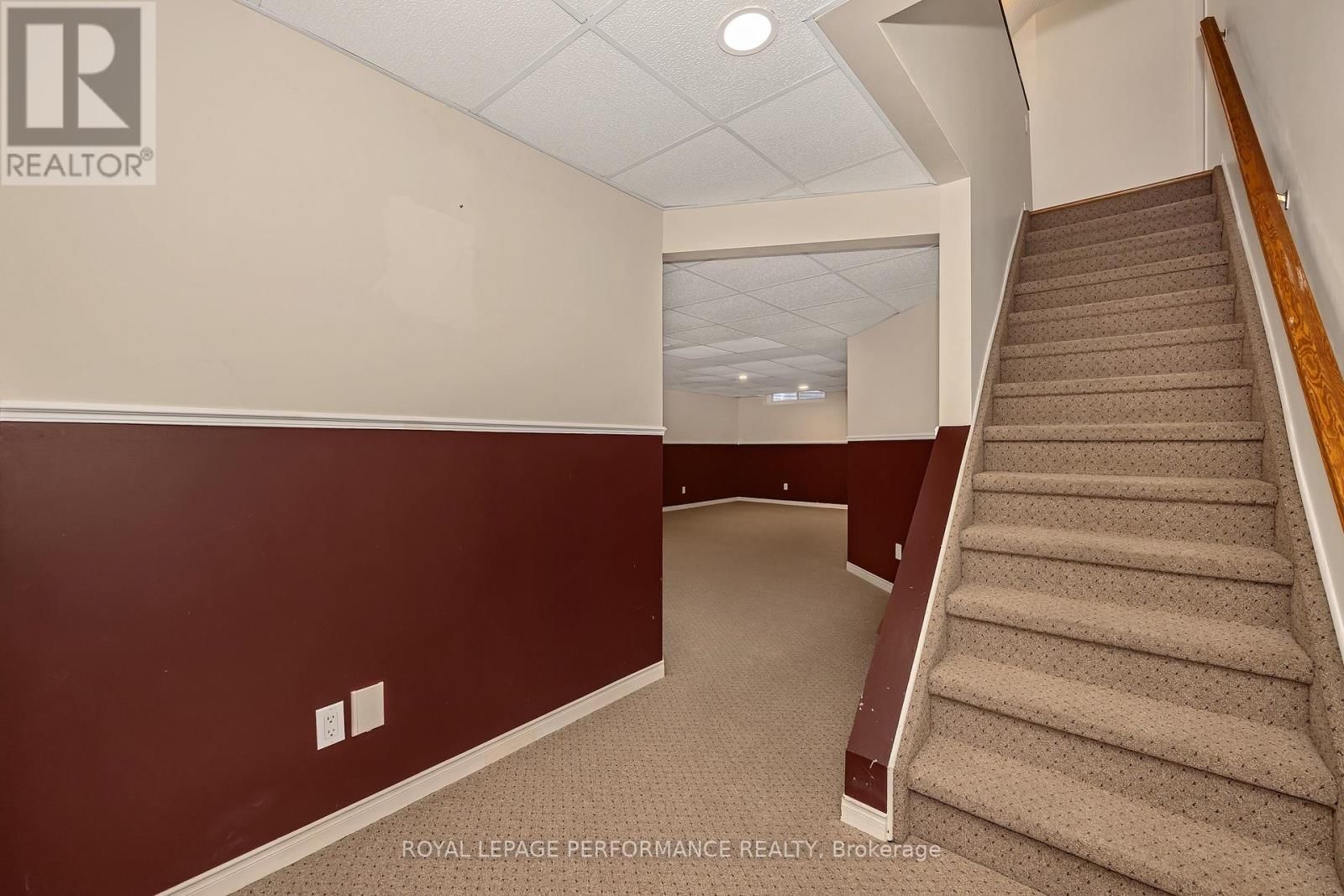 2023 ROLLING BROOK DRIVE Image 30