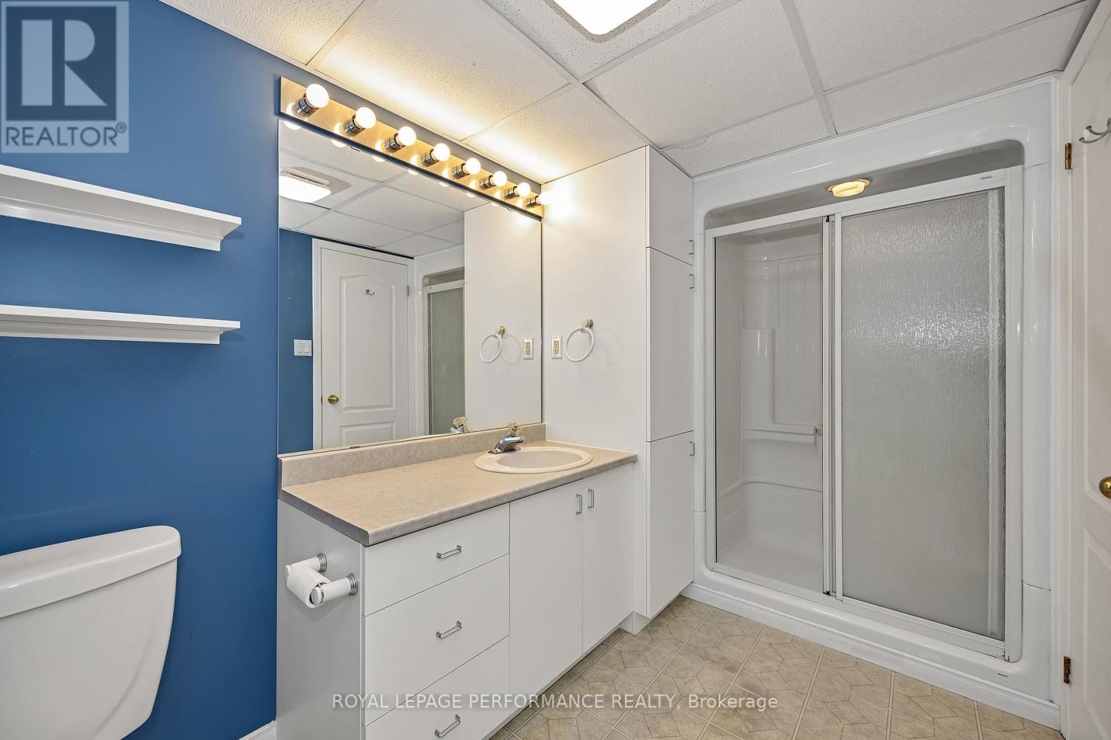 2023 ROLLING BROOK DRIVE Image 35