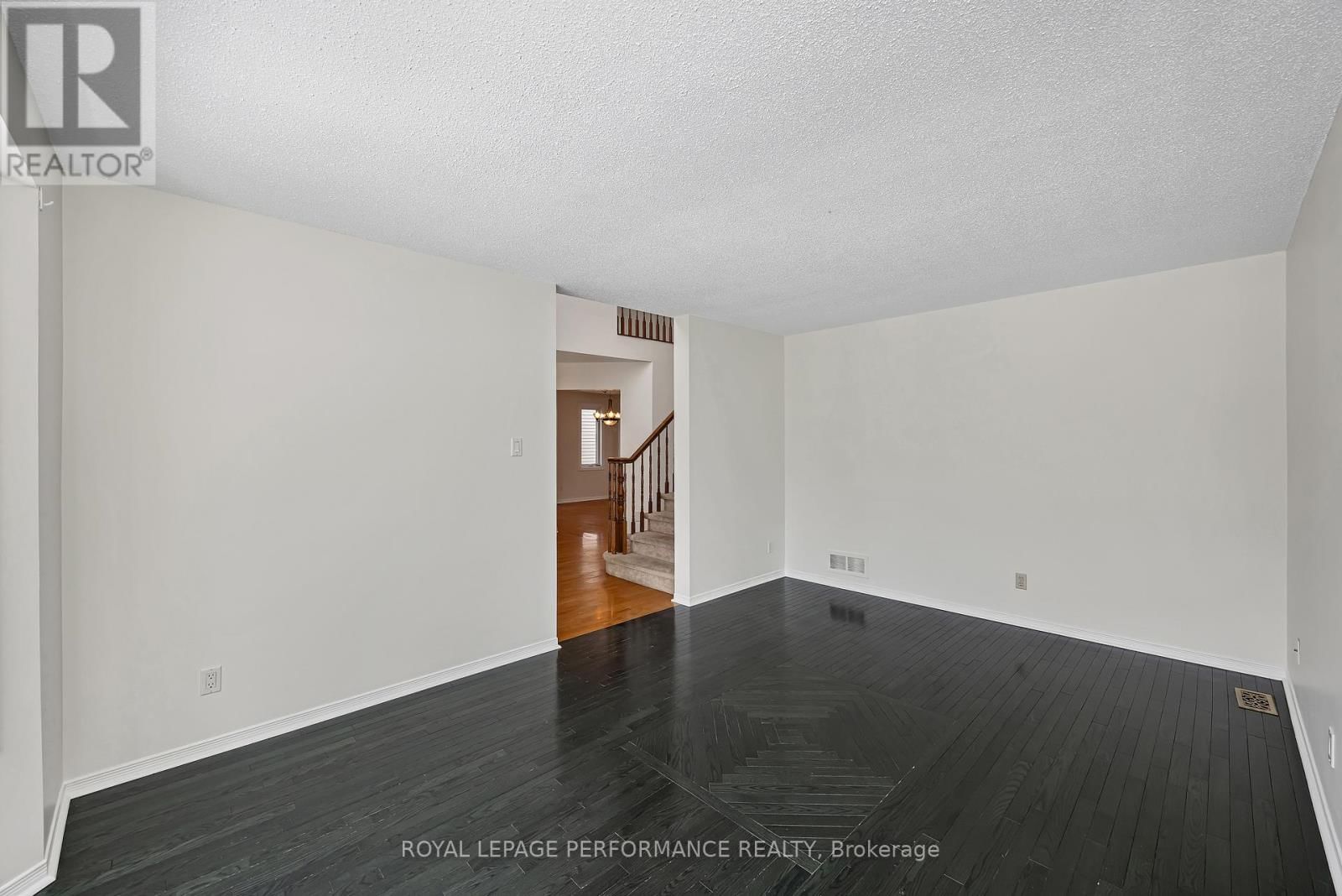 2023 ROLLING BROOK DRIVE Image 4