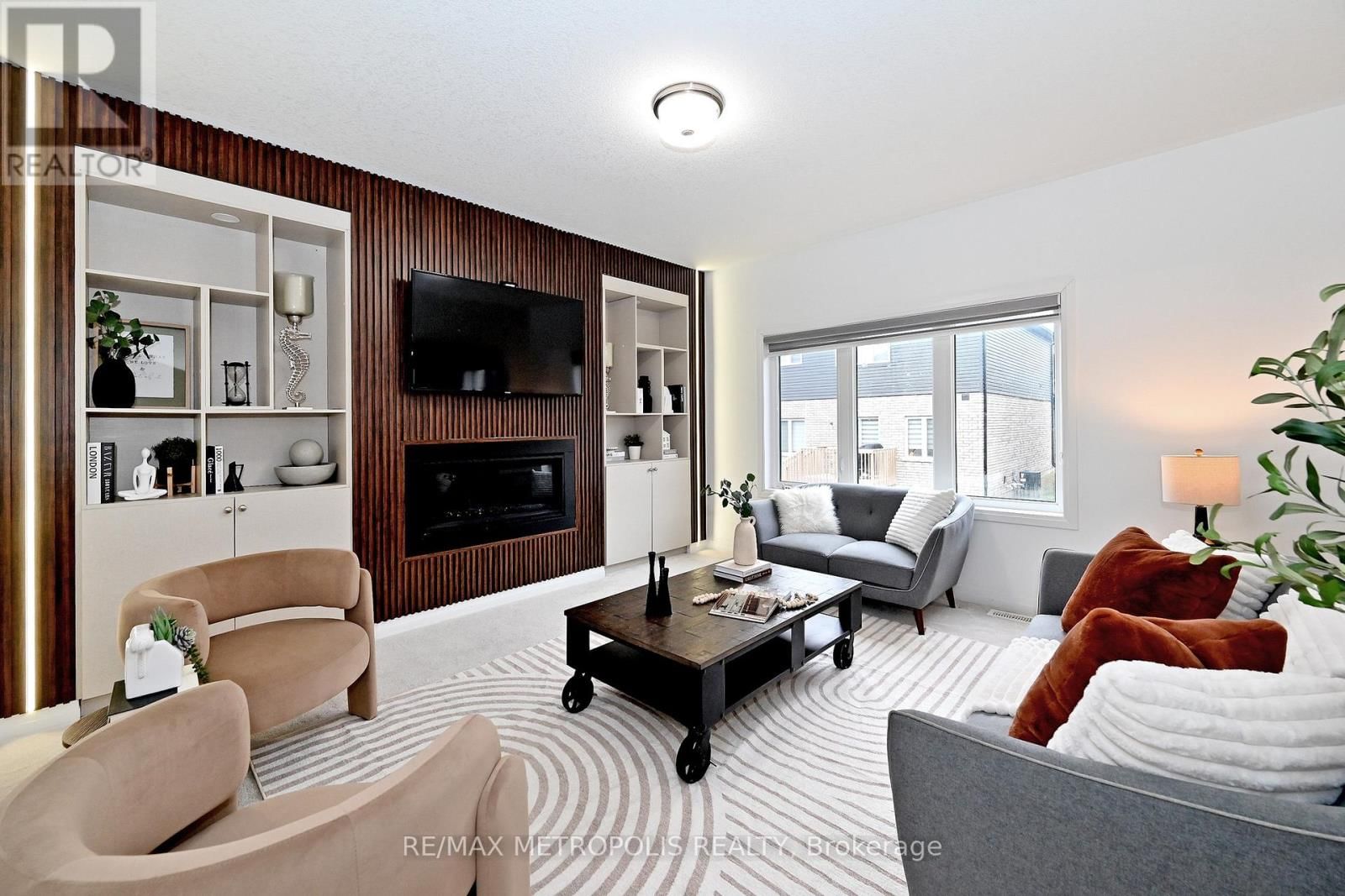 14 JENNER DRIVE Image 13