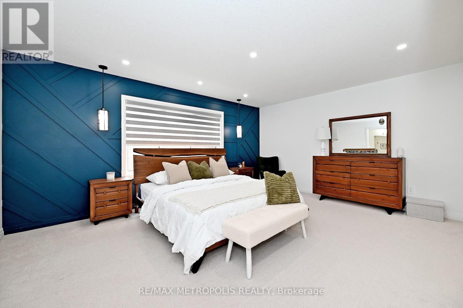 14 JENNER DRIVE Image 34