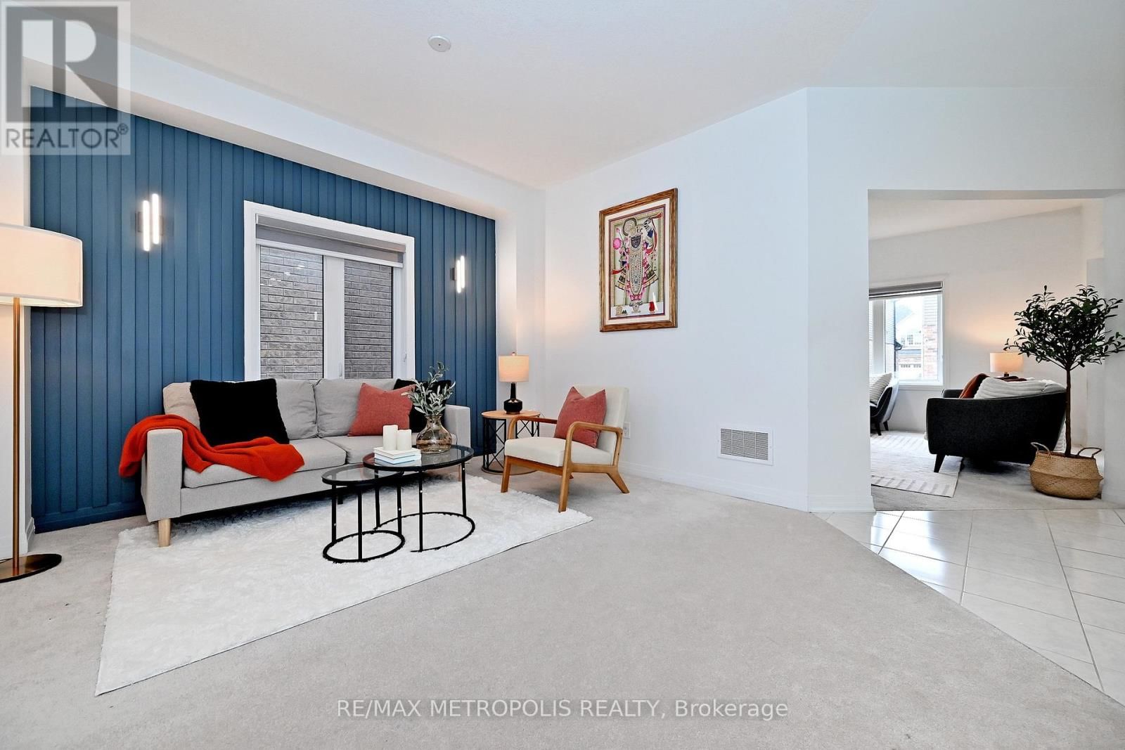 14 JENNER DRIVE Image 6