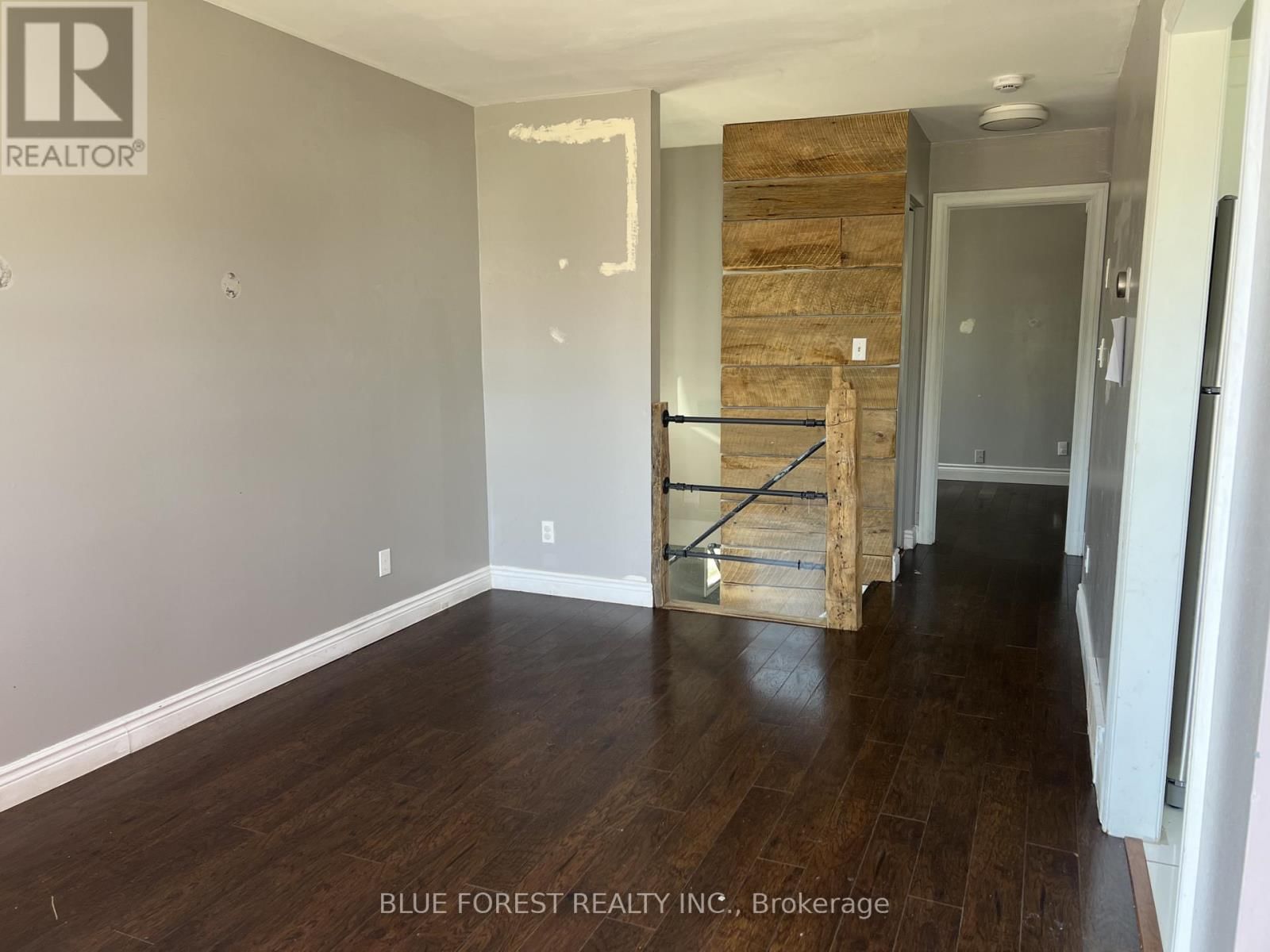 751 CURRY STREET Image 4