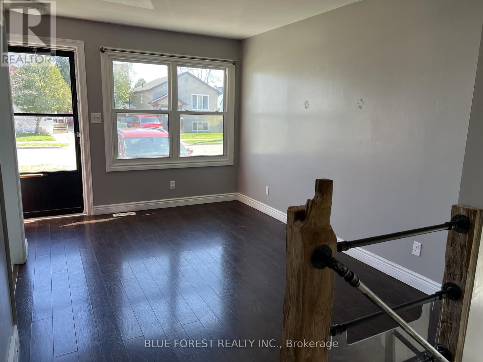 751 CURRY STREET Image 5