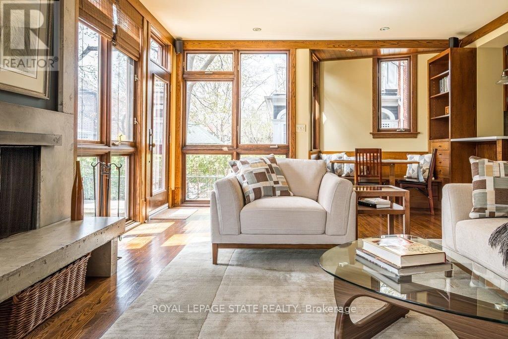 91 PAISLEY AVENUE NORTH Image 18