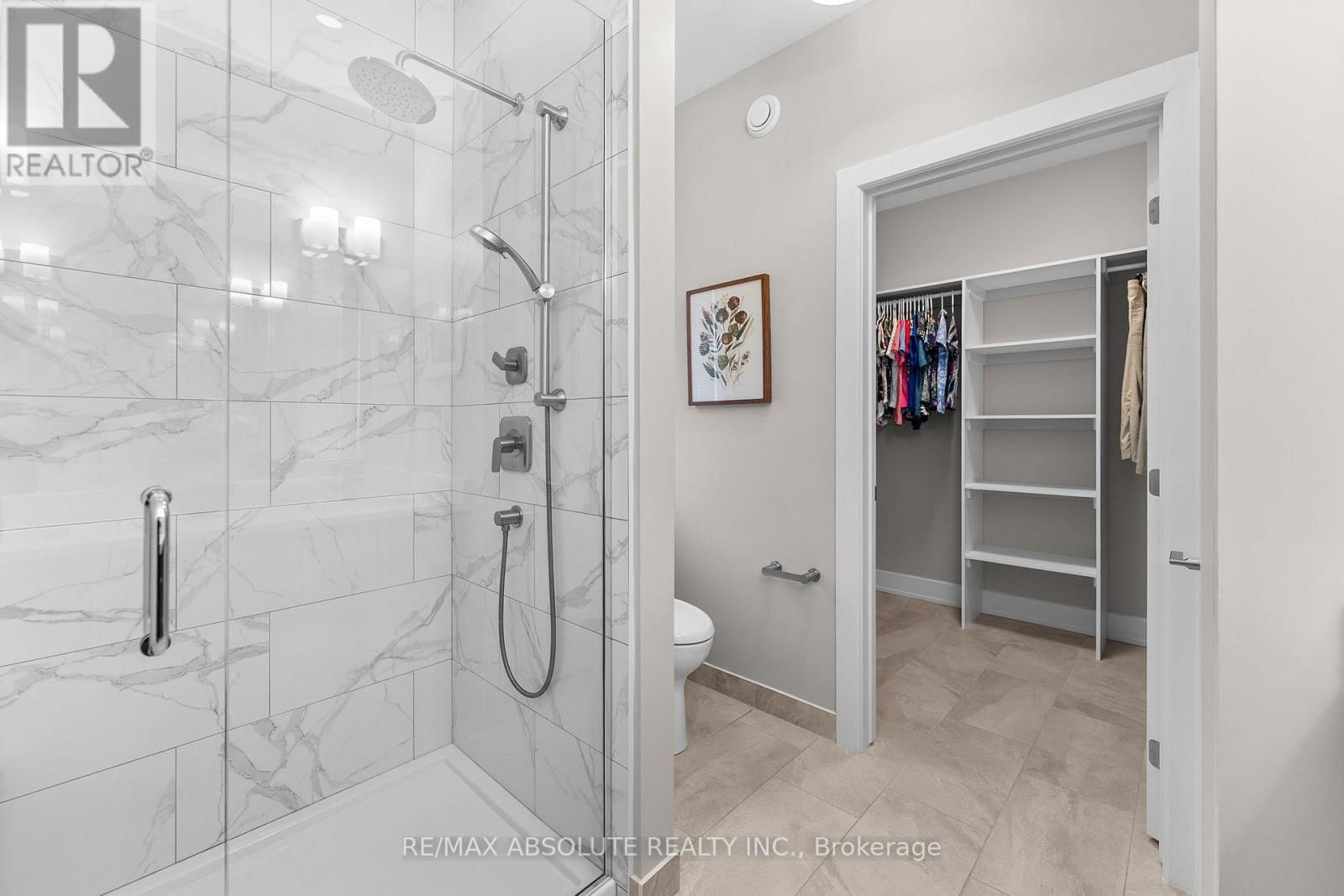 22 ERNIE GODIN WAY Image 26