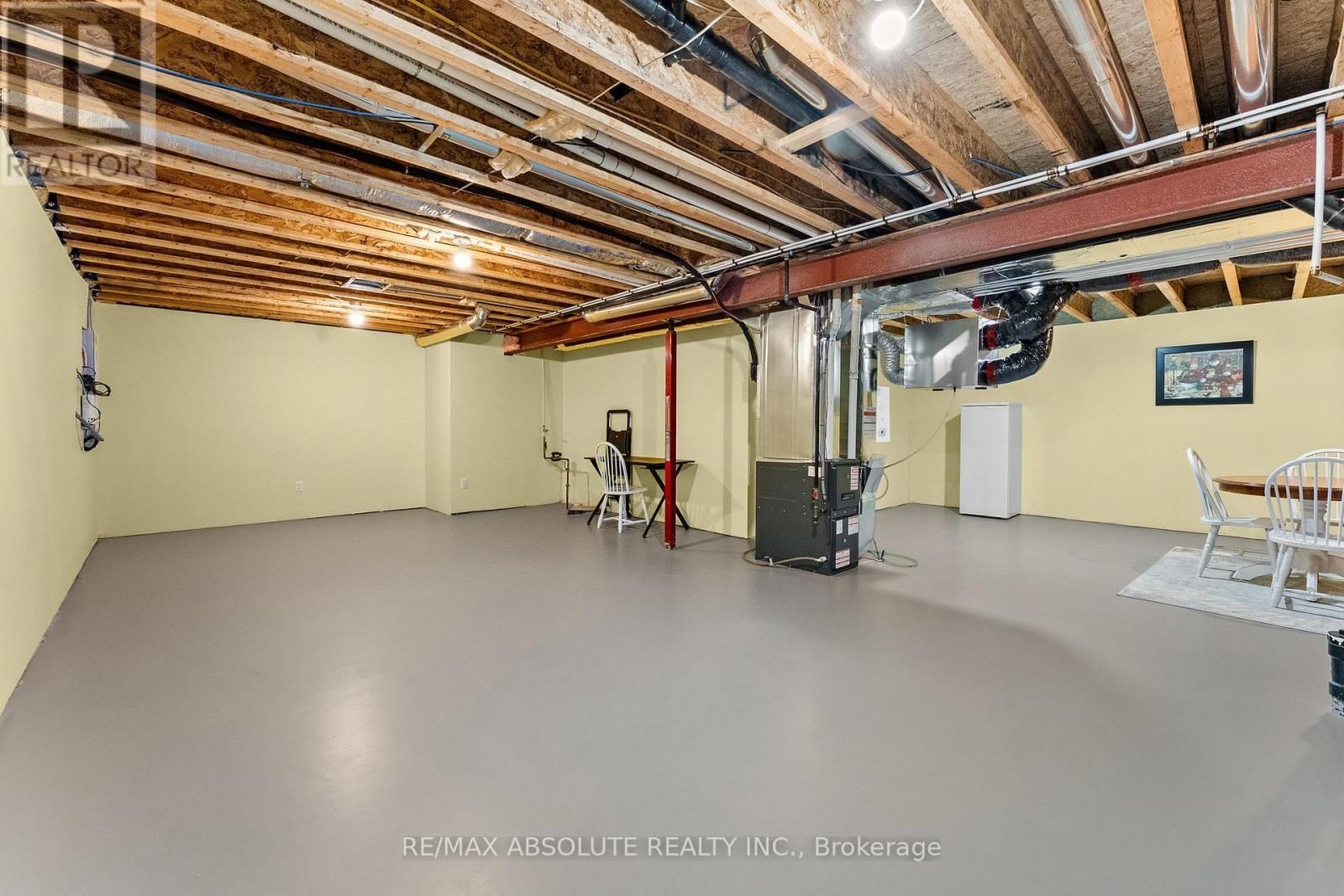 22 ERNIE GODIN WAY Image 41