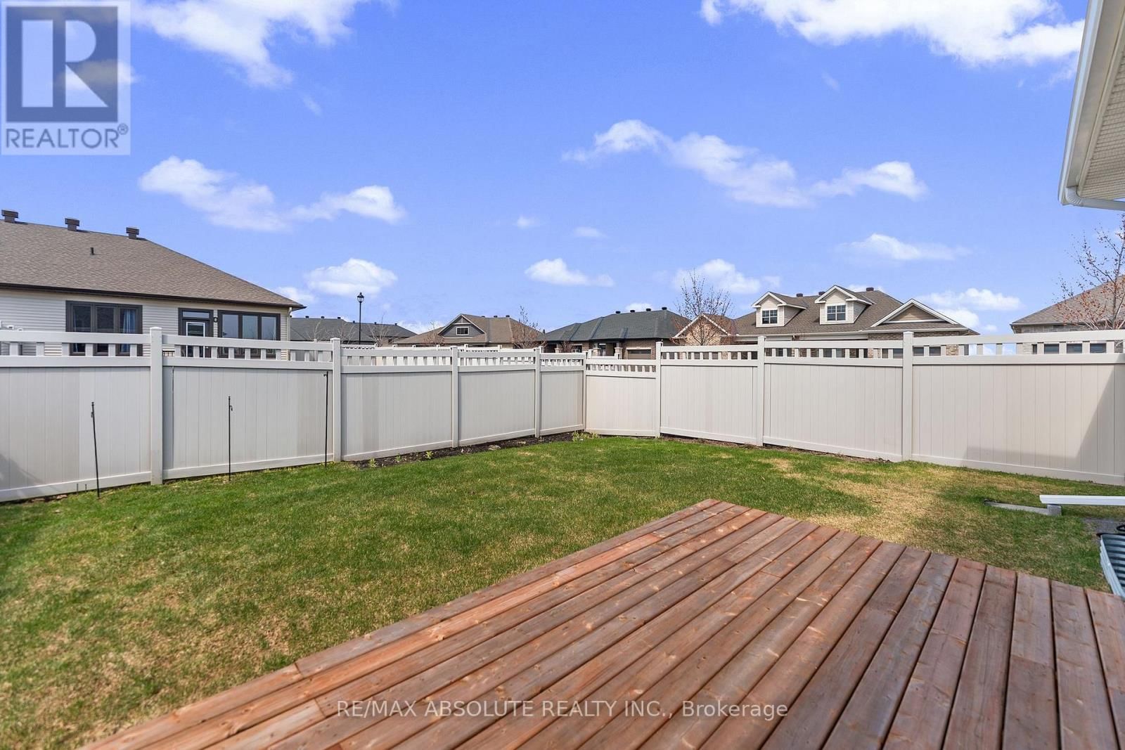 22 ERNIE GODIN WAY Image 45