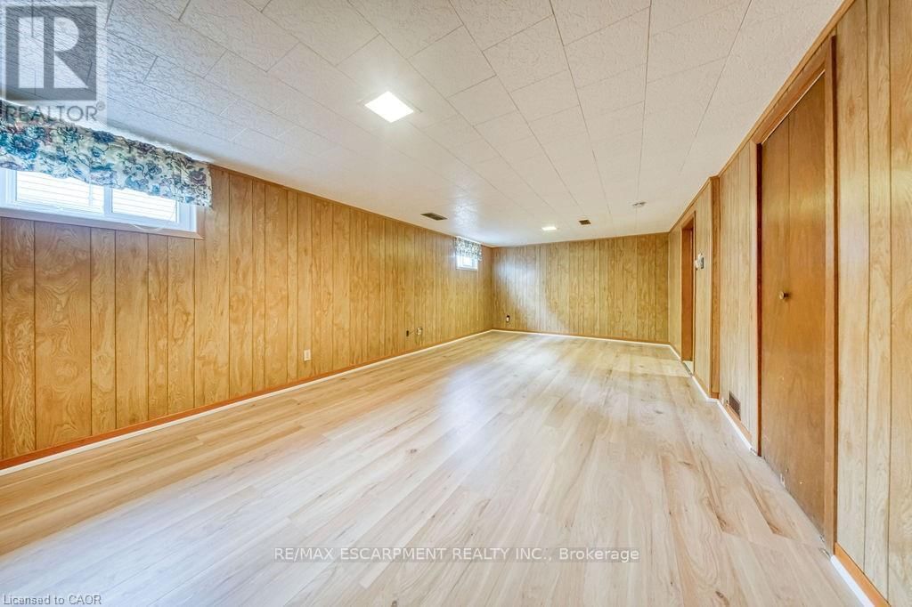 22 DAVID AVENUE Image 30