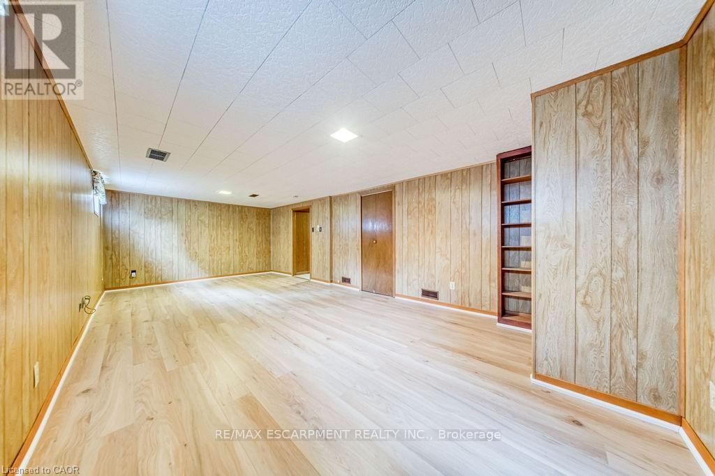 22 DAVID AVENUE Image 31