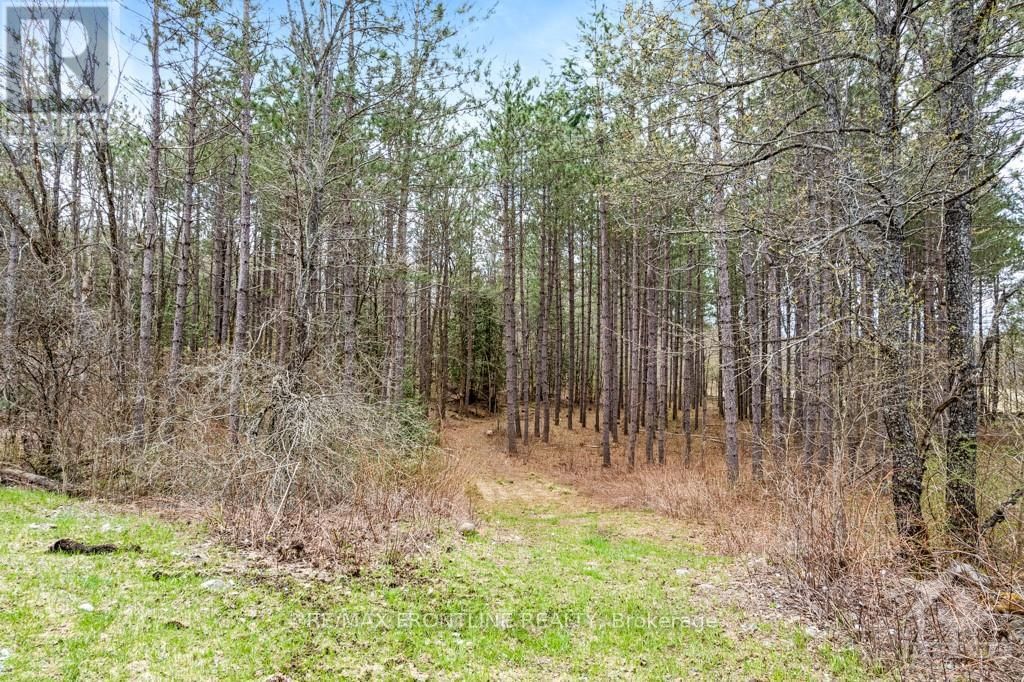 470 11TH LINE S SHERBROOKE ROAD Image 3