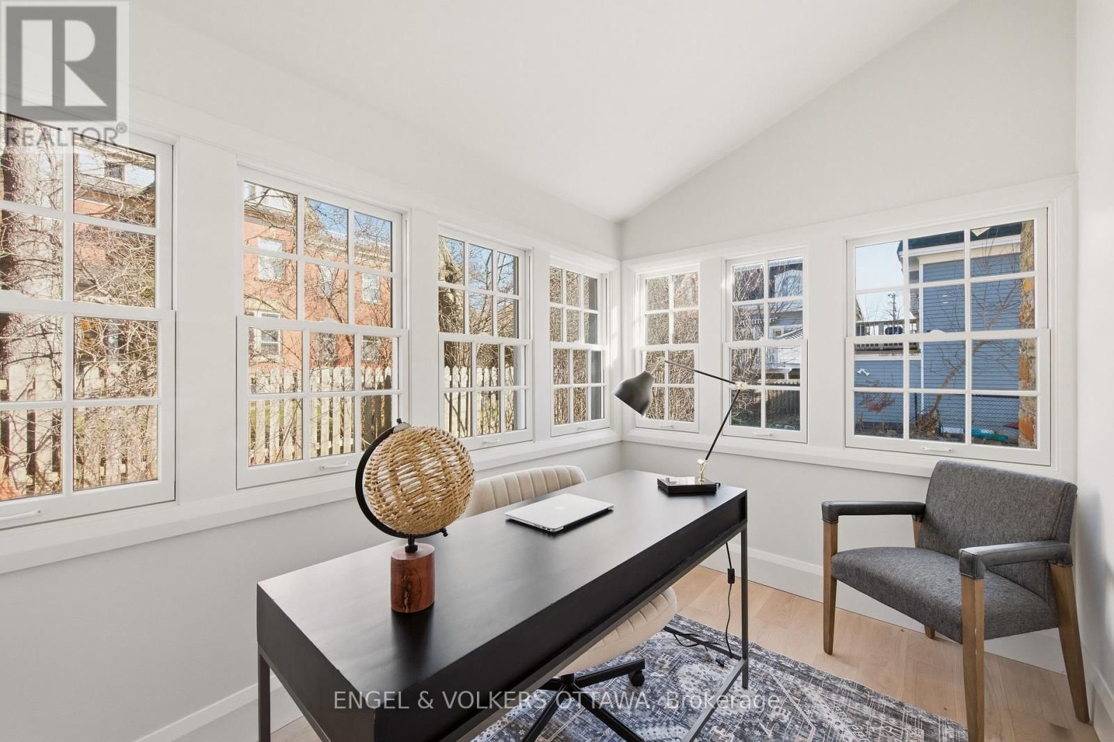 35 MACKAY STREET Image 15