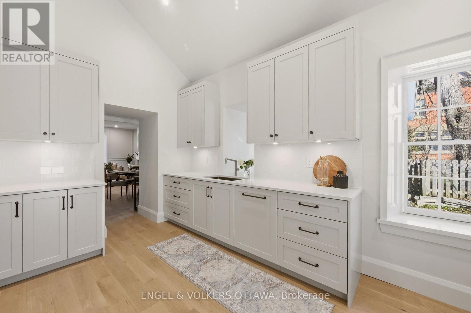 35 MACKAY STREET Image 21