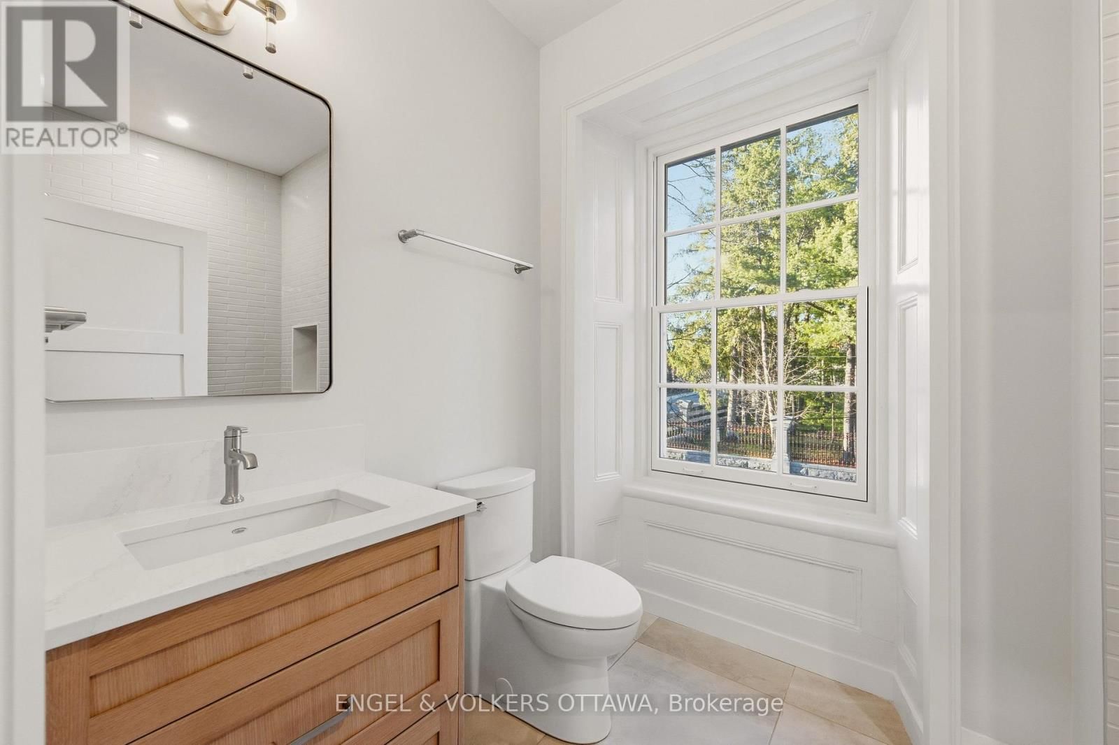 35 MACKAY STREET Image 39