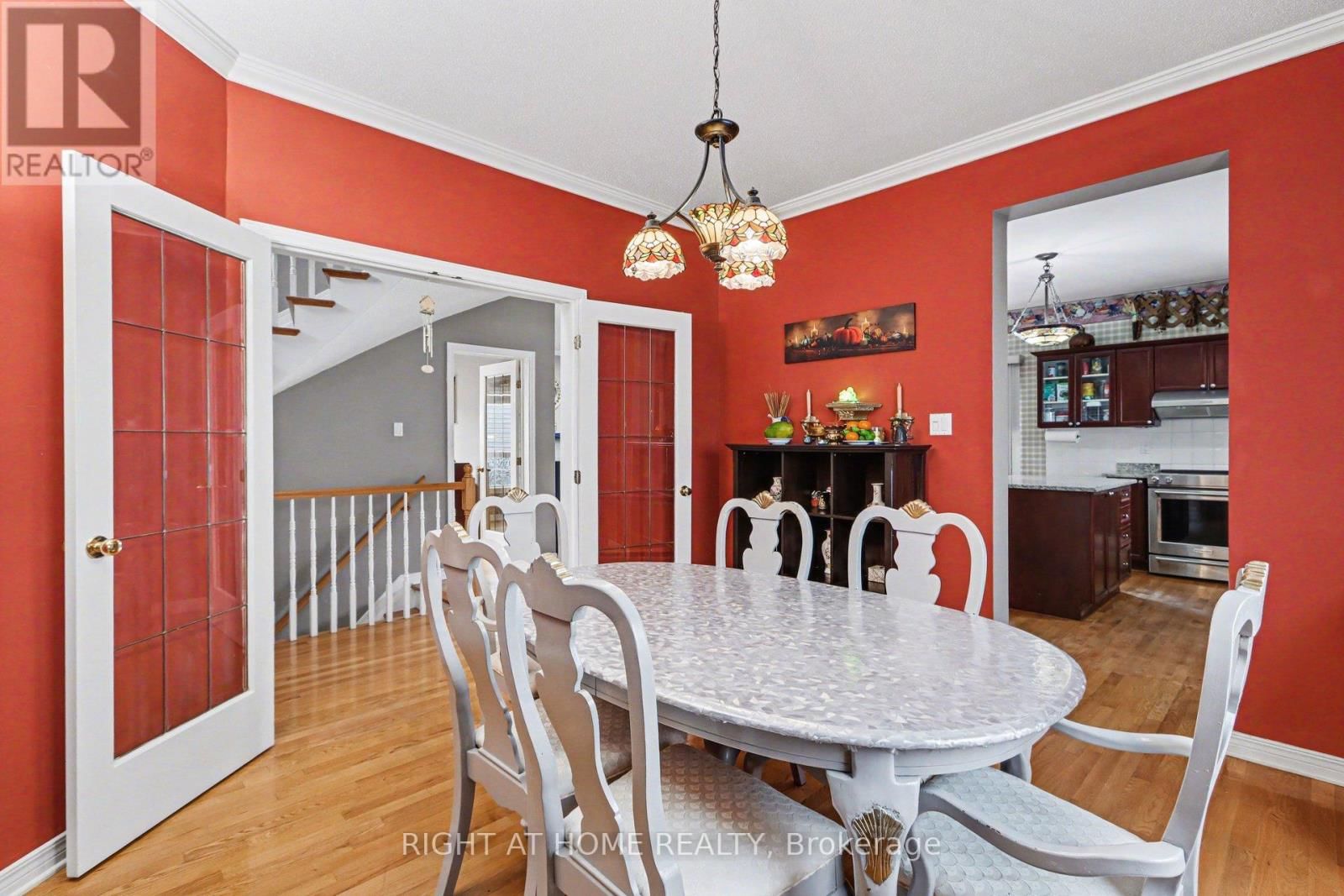 257 STONEWAY DRIVE Image 13