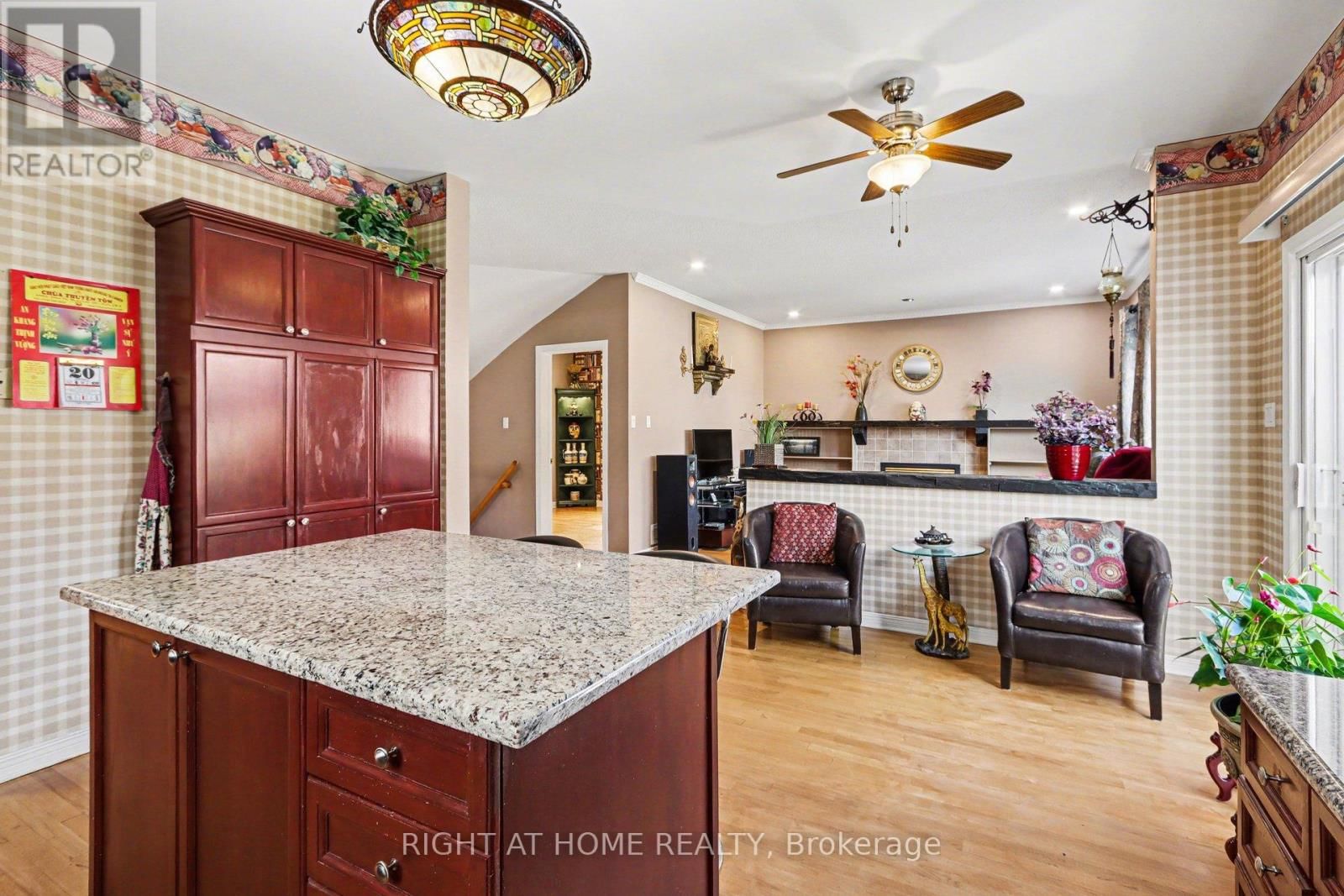 257 STONEWAY DRIVE Image 18