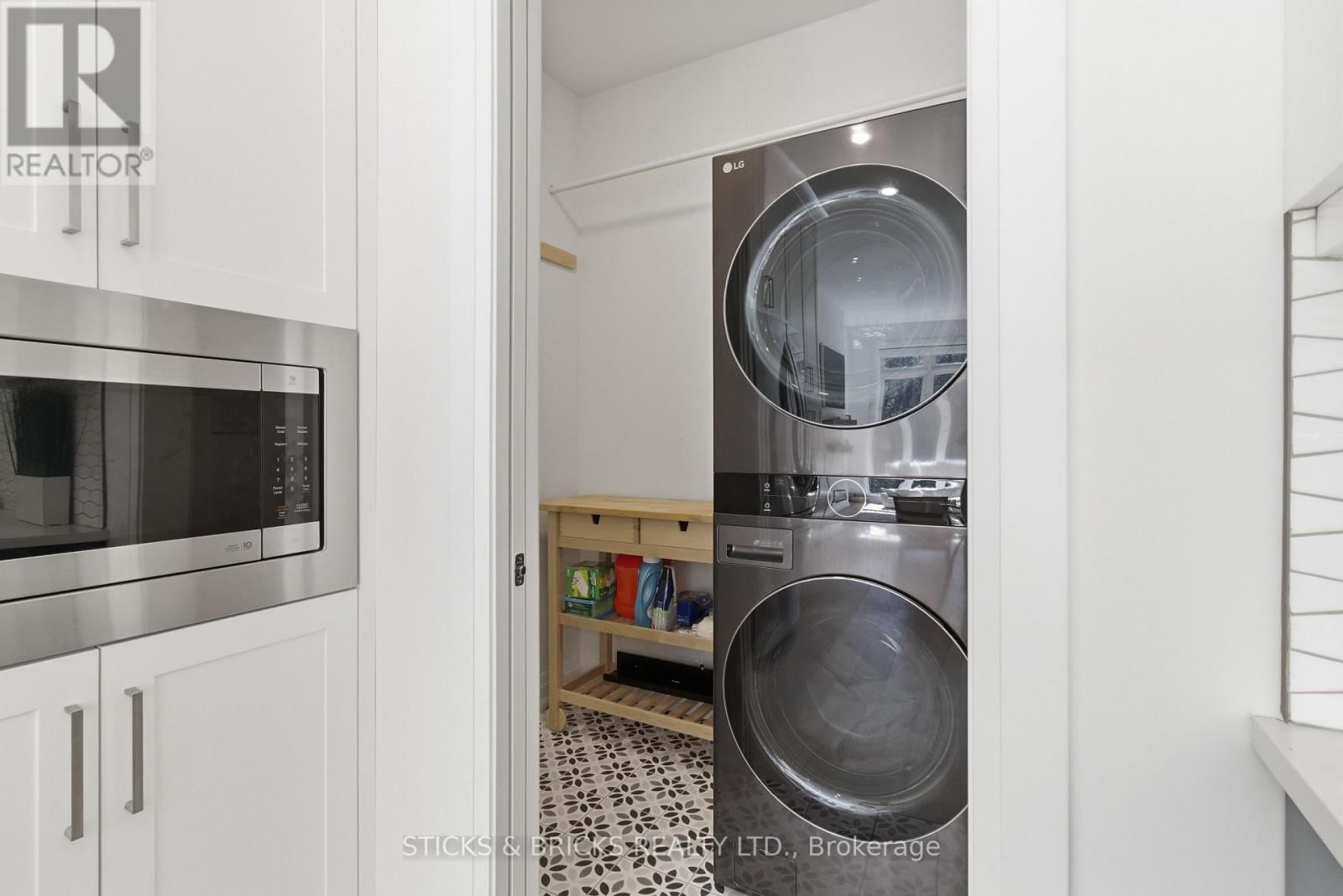 19 - 9150 WILLOUGHBY DRIVE Image 14