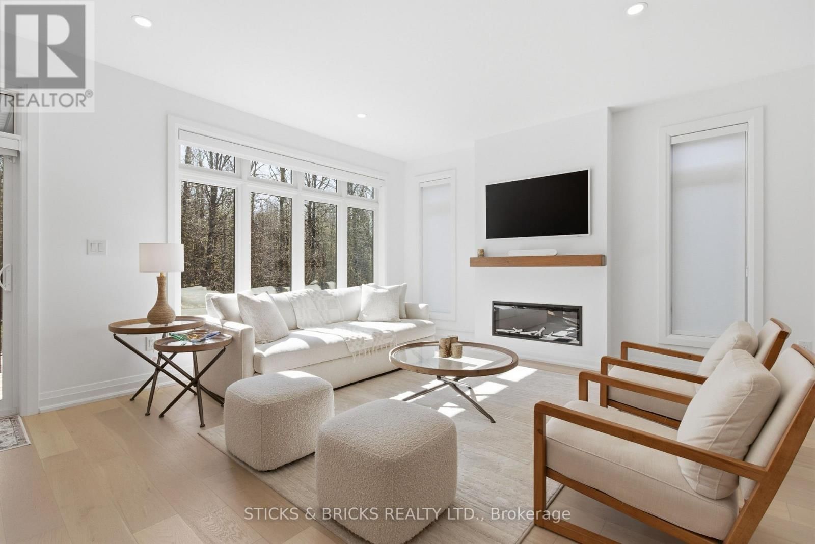 19 - 9150 WILLOUGHBY DRIVE Image 16