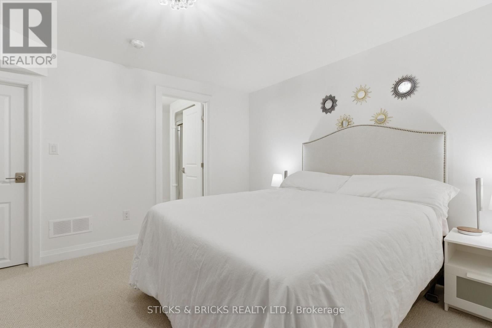 19 - 9150 WILLOUGHBY DRIVE Image 30