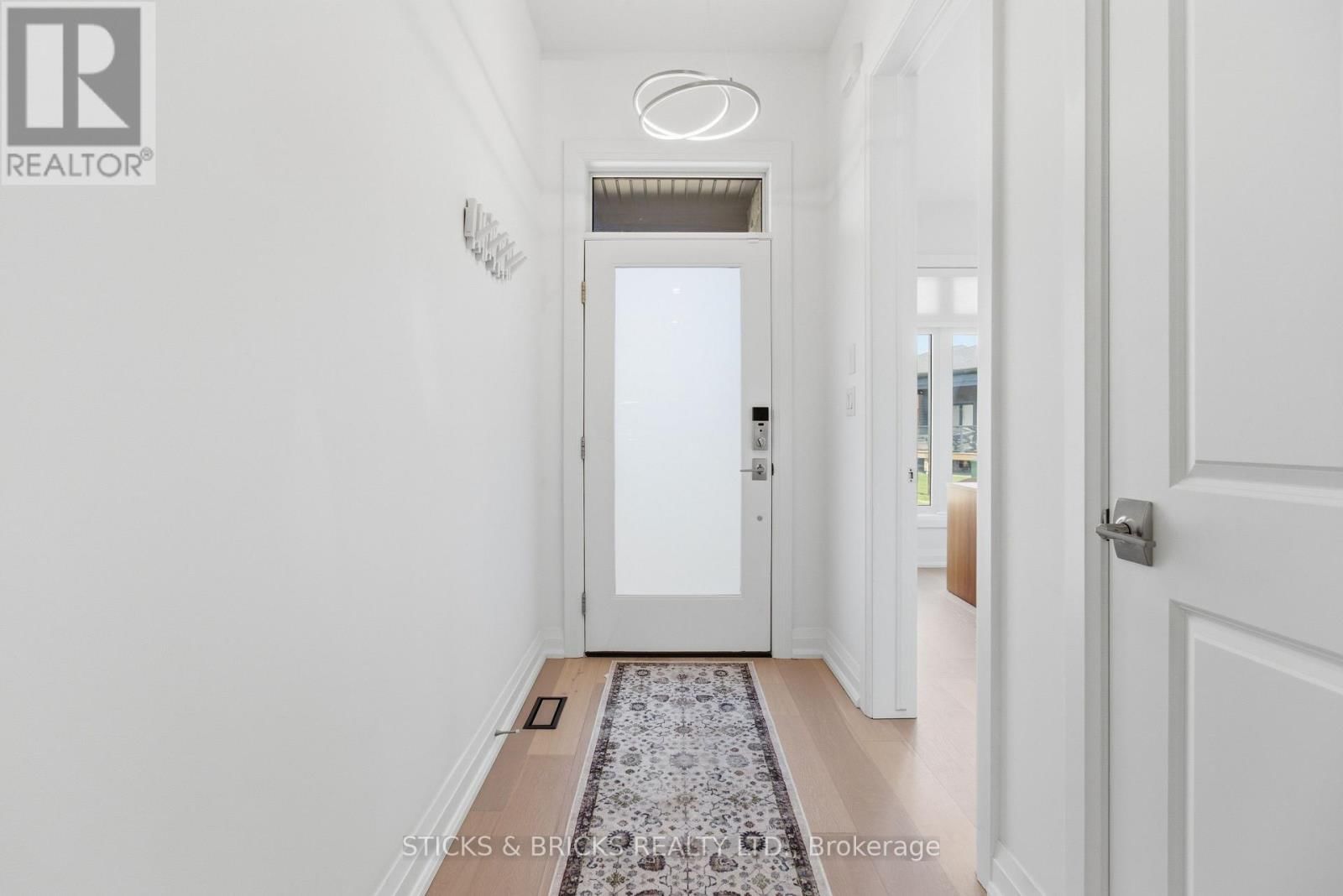 19 - 9150 WILLOUGHBY DRIVE Image 7