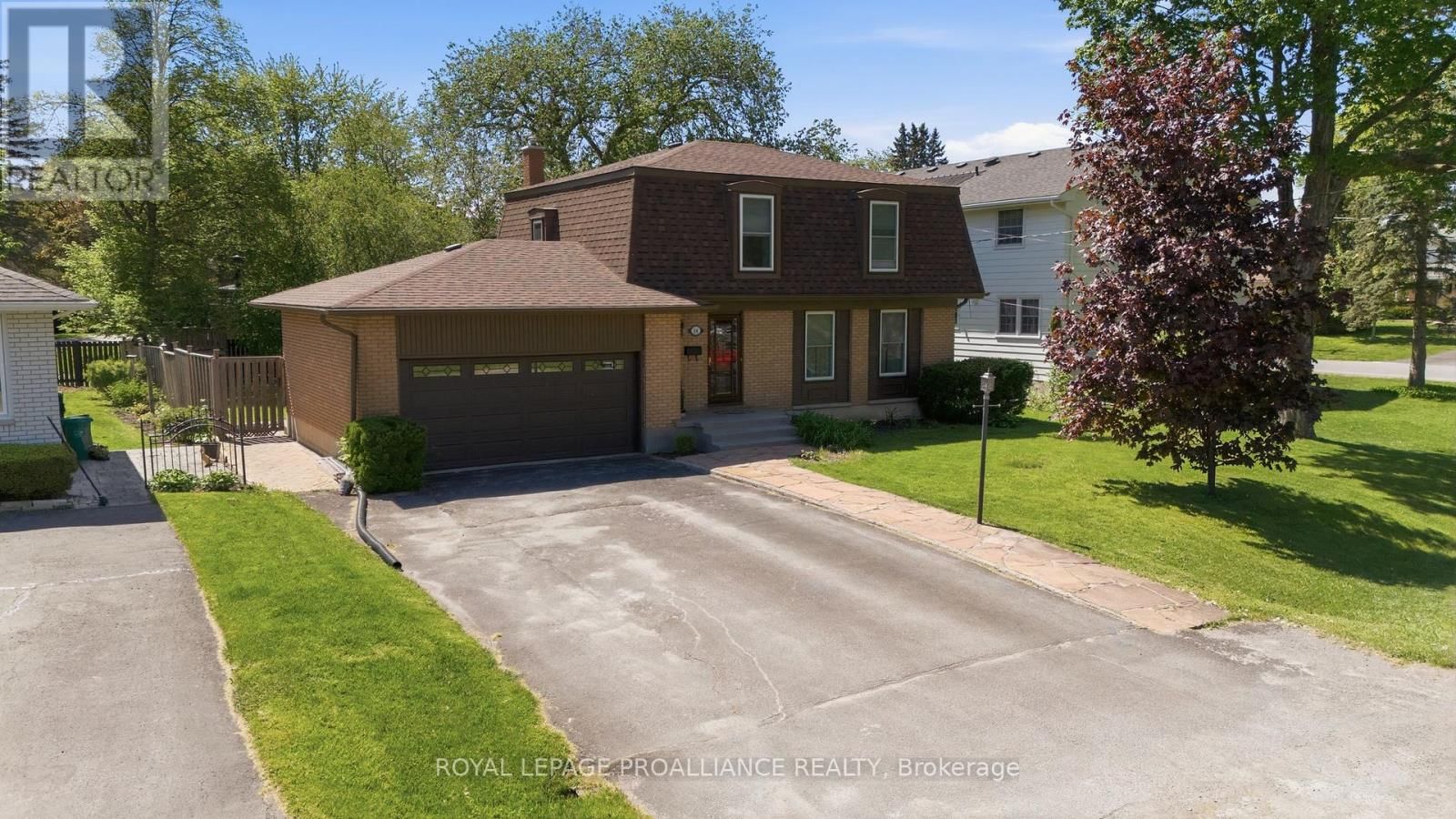 14 Forest Hill Crescent, Belleville.