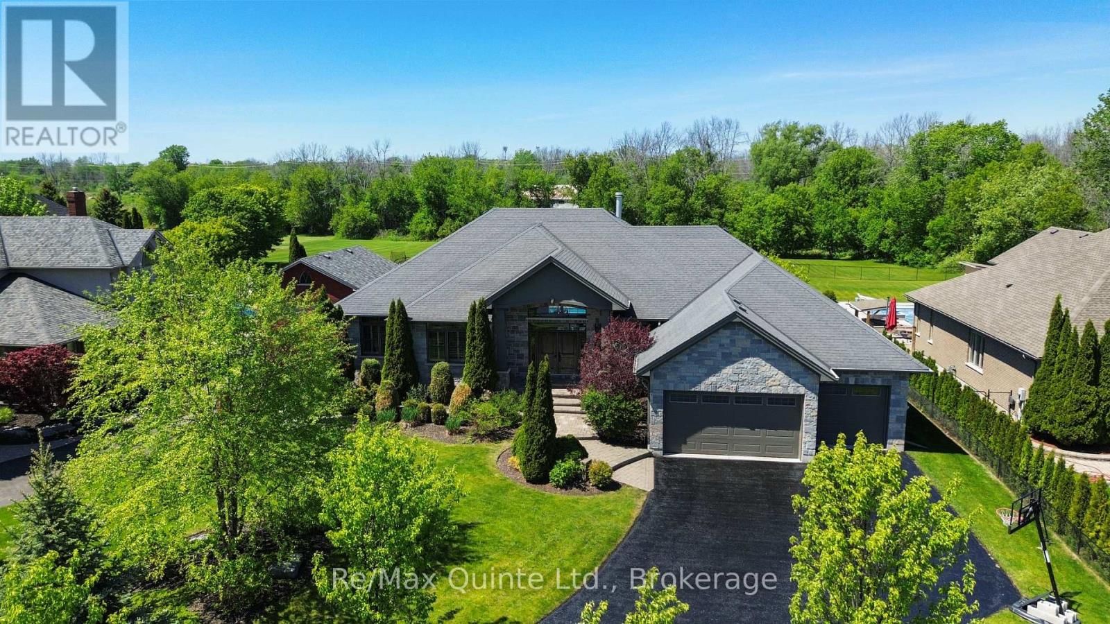 54 Settlers Landing Drive, Quinte West.