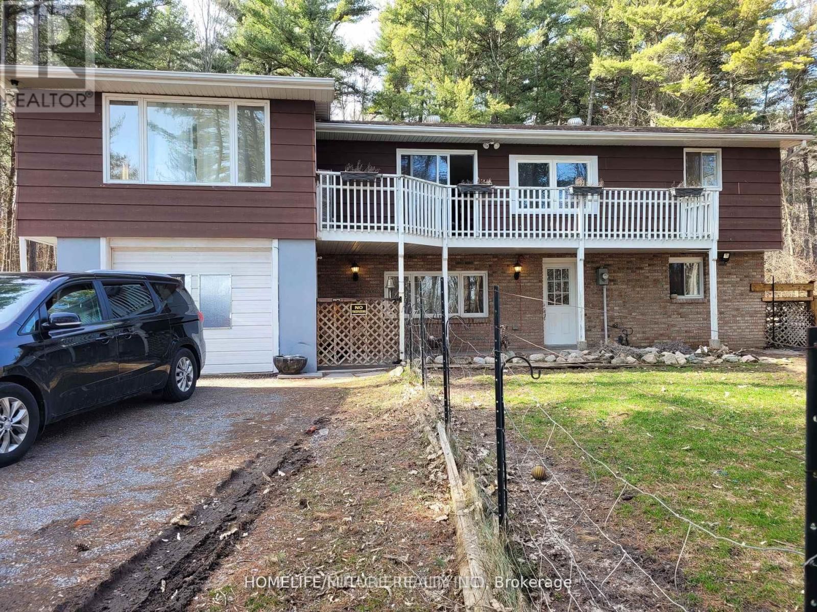 2 - 15288 County Road, Brighton.