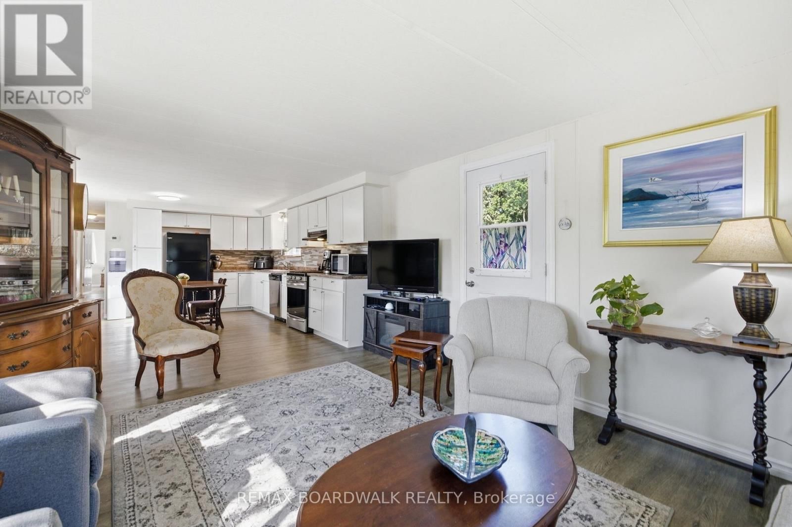 505 MAPLE GROVE ROAD Image 10