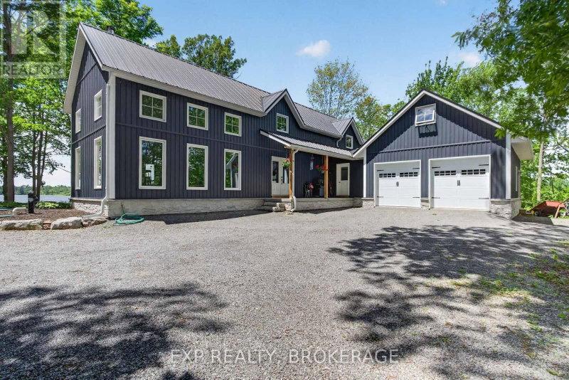 3 Beds 2 Baths  Single Family House For Sale In Frontenac [K0H 1H0]