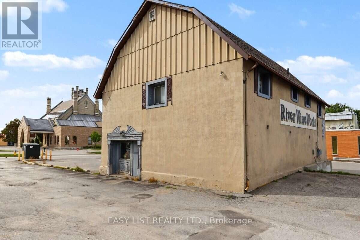 10 YORK STREET NORTH Image 30