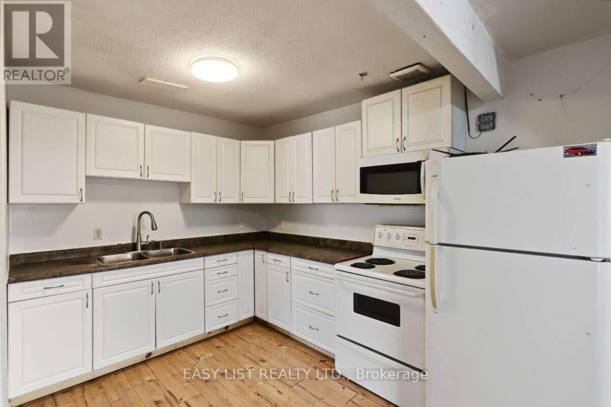 10 YORK STREET NORTH Image 37