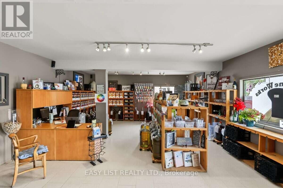 10 YORK STREET NORTH Image 6