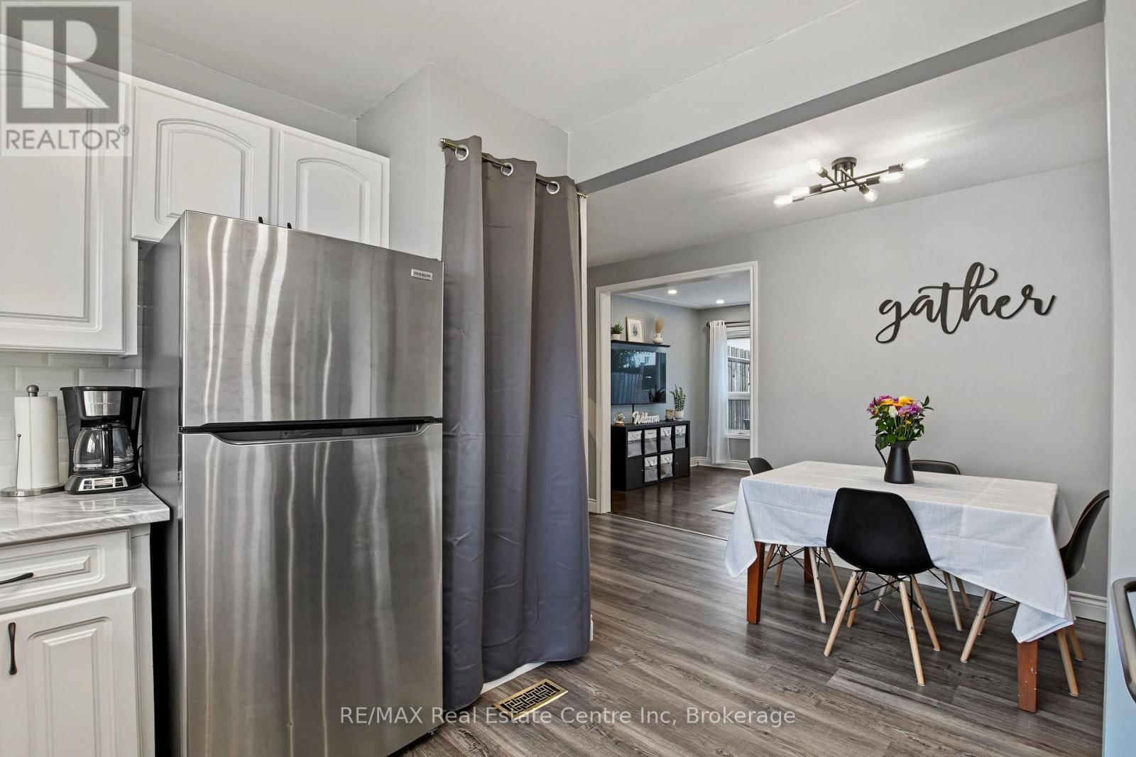 9 GREENBROOK DRIVE Image 9