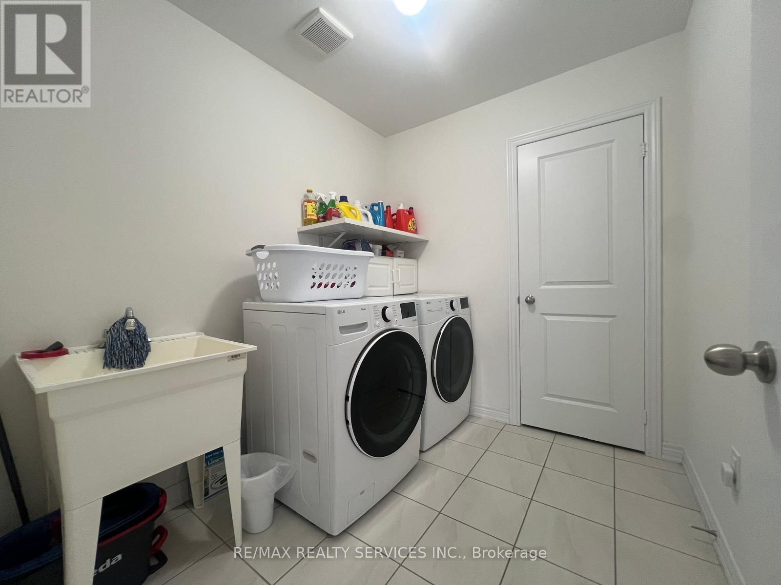734 ANISHINAABE DRIVE Image 22